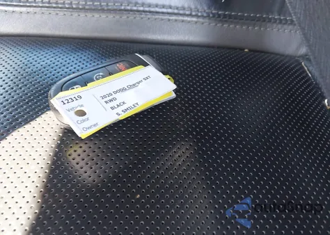 2020 Dodge Charger Sxt Rwd z USA, uszkodzony, nr VIN 2C3CDXBG9LH140587